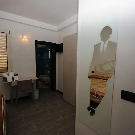 Mistral Exclusive Bed & Breakfast 4*