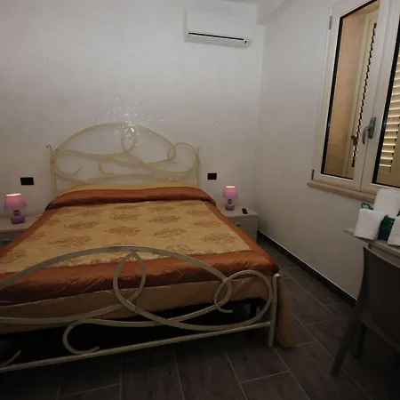 Mistral Exclusive Nocleg ze śniadaniem