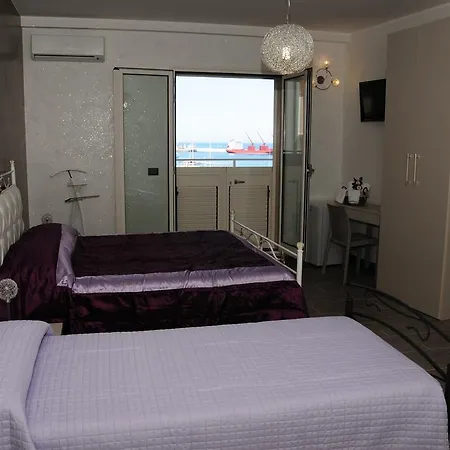 Mistral Exclusive Couette-café 4*